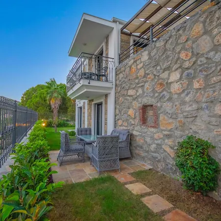 Adenya Villa *